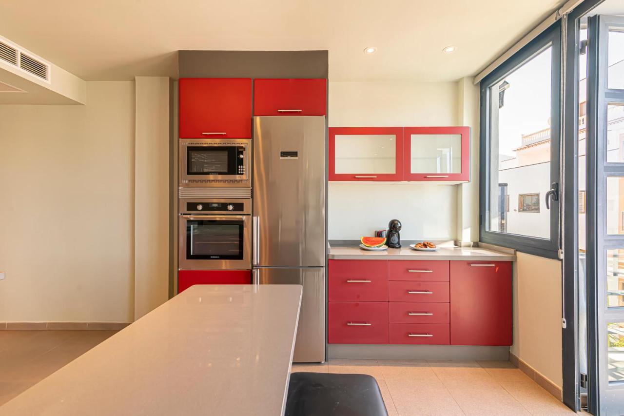 לוס כריסטיאנוס Luxury Holidays Suites, Playa De Los Cristianos מראה חיצוני תמונה