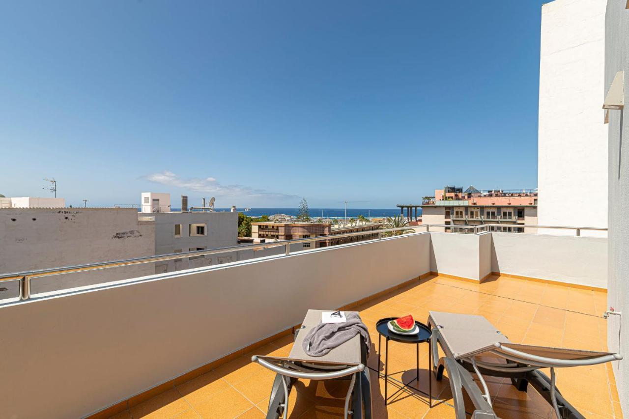לוס כריסטיאנוס Luxury Holidays Suites, Playa De Los Cristianos מראה חיצוני תמונה