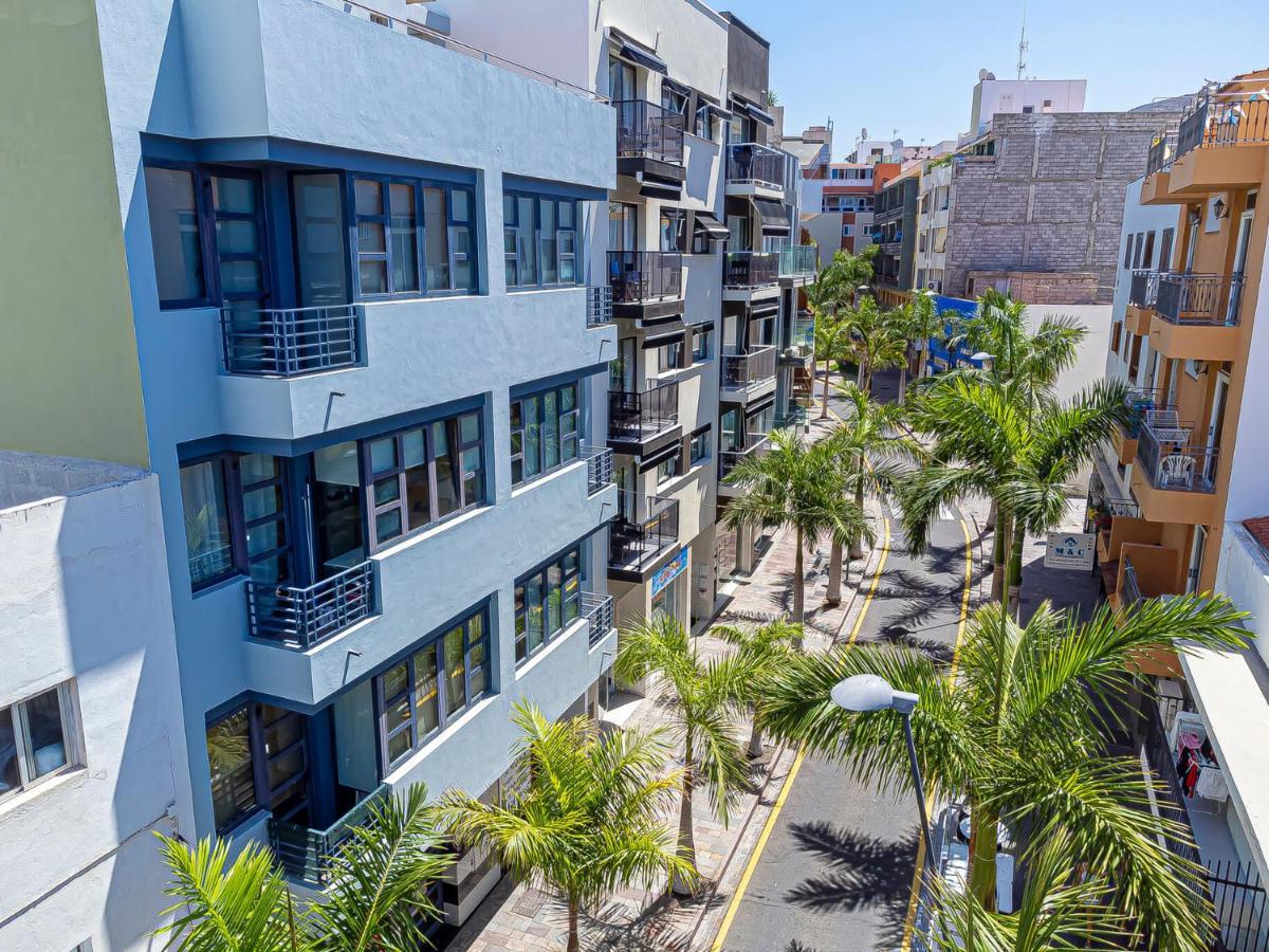 לוס כריסטיאנוס Luxury Holidays Suites, Playa De Los Cristianos מראה חיצוני תמונה