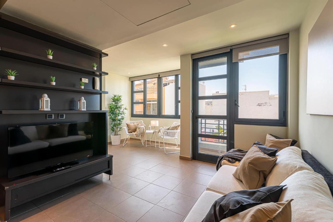 לוס כריסטיאנוס Luxury Holidays Suites, Playa De Los Cristianos מראה חיצוני תמונה